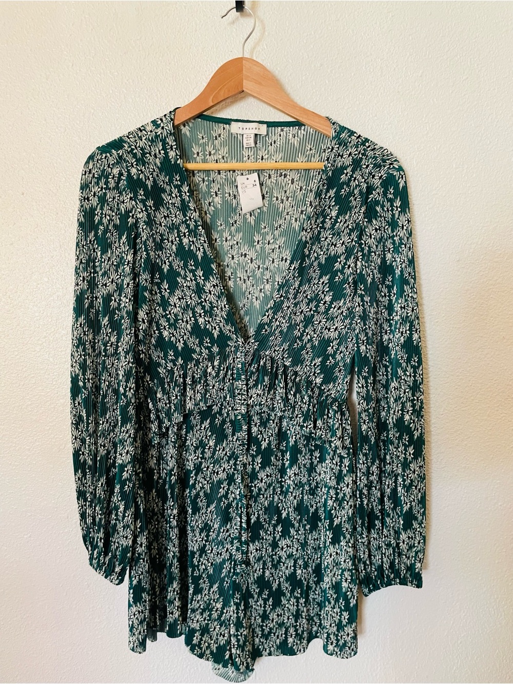 NWT Topshop Green Floral Print Pleated Romper Size 2